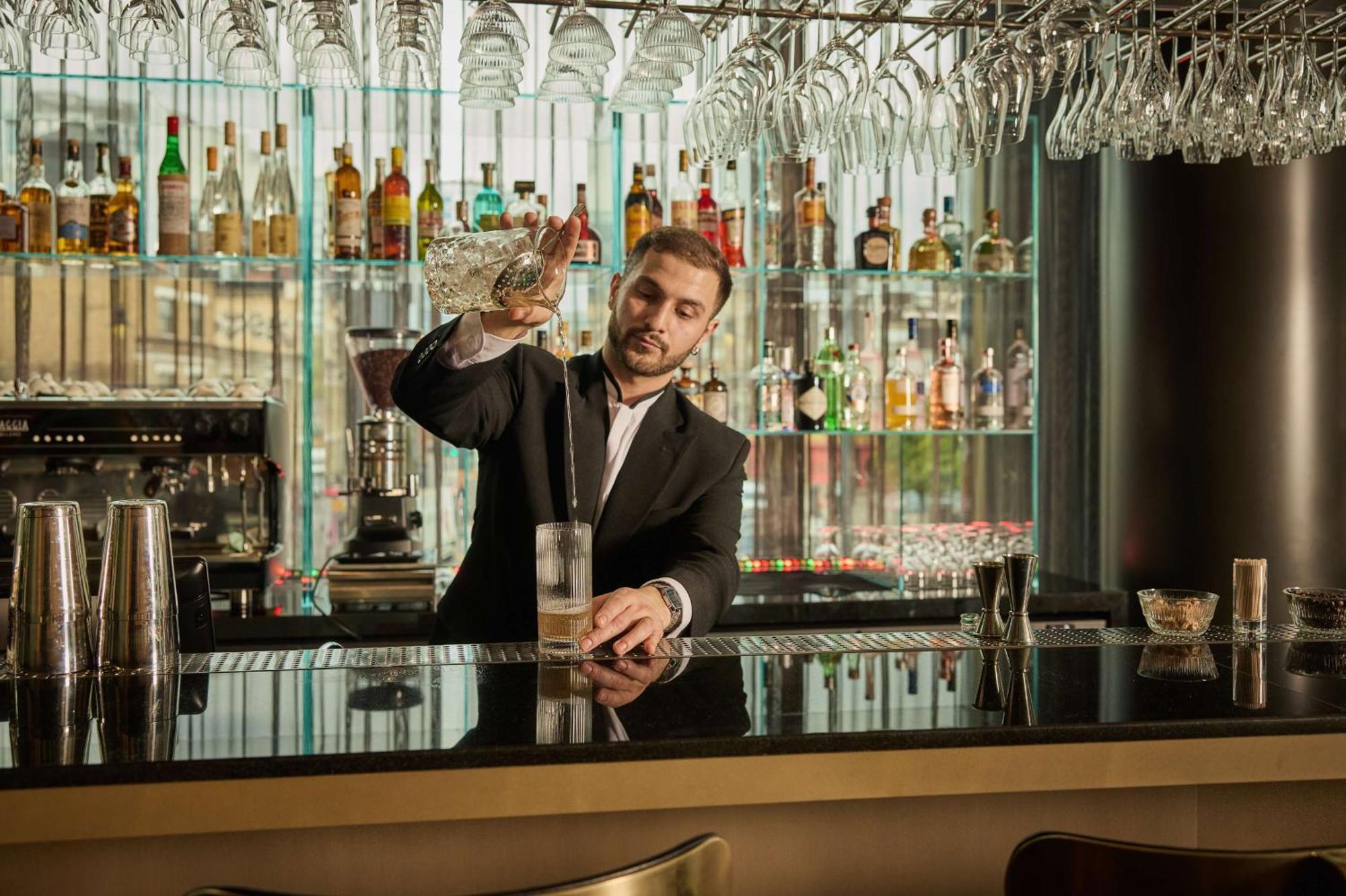 Art'Otel London Hoxton, Powered By Radisson Hotels Exterior photo